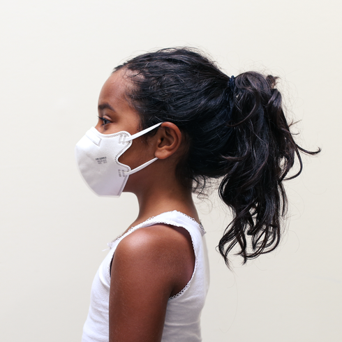 Kid's Black White KN95 Protective Best Face Mask Individually Sealed PPE Supply